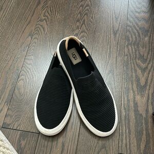 UGG Chevron Slip On Fabric Shoes Size 10